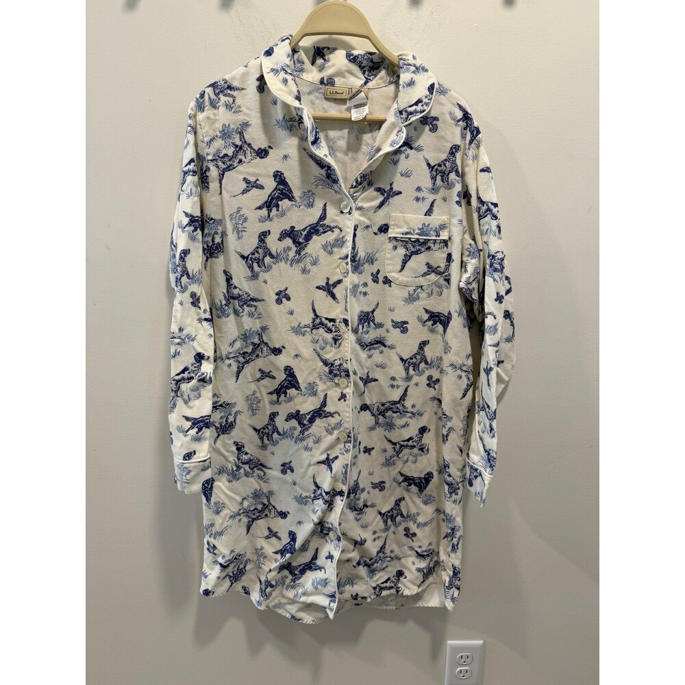 L.L. Bean Women's Flannel Nightshirt in Vintage Dog Pattern - 100% Cotton